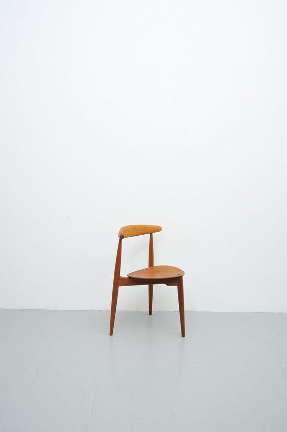 Image 1 of Hans J. Wegner Hart Stoel Fh4104 eikenhout 1952