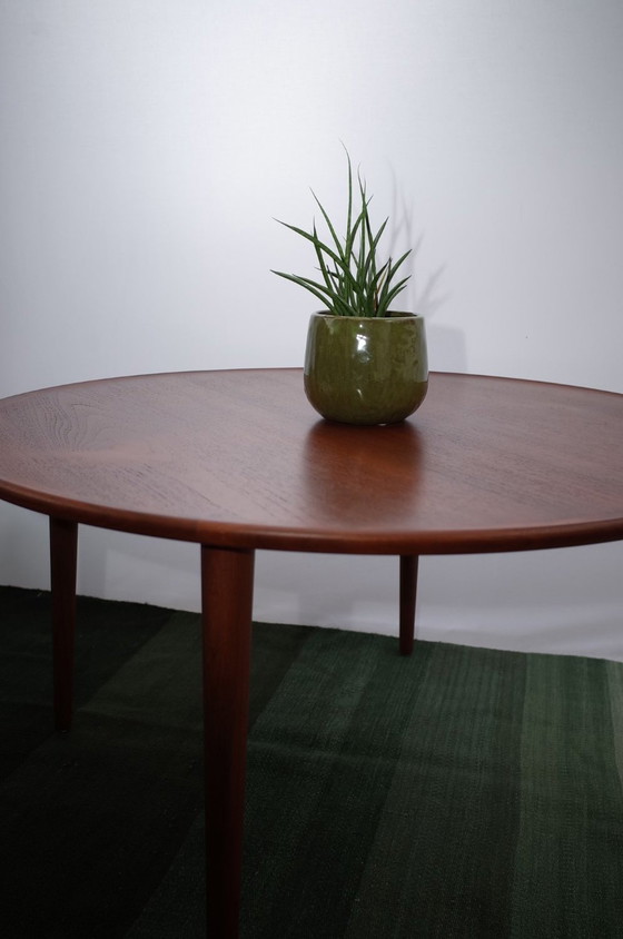 Image 1 of Deense teak salontafel Bc Møbler rond