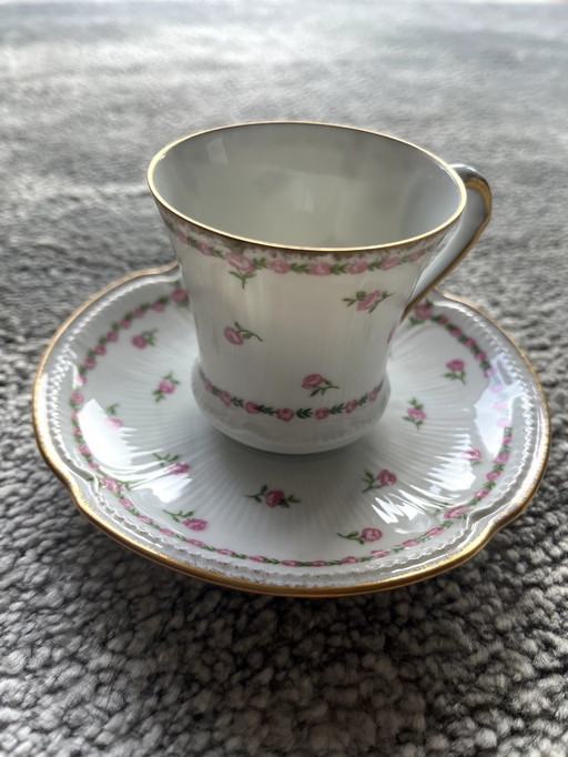 2x demitasse kop met schotel