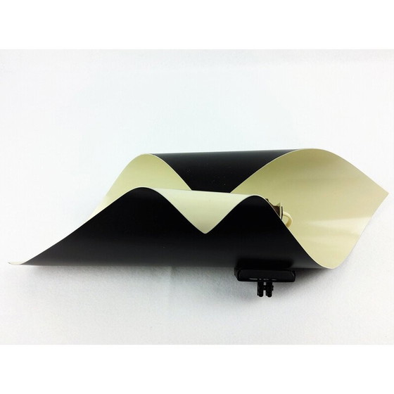 Image 1 of Vintage spiraal wandlamp van zwart gelakt voorgevormd metaal, 1960