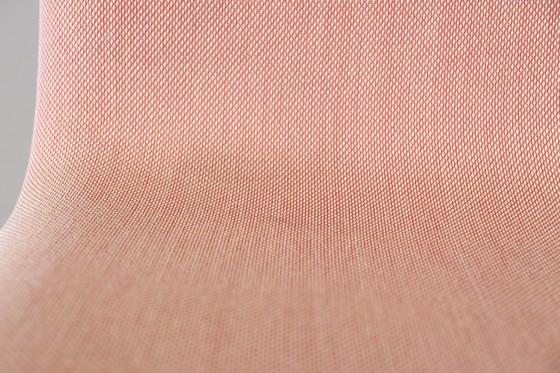 Image 1 of Muuto lounge chair pink