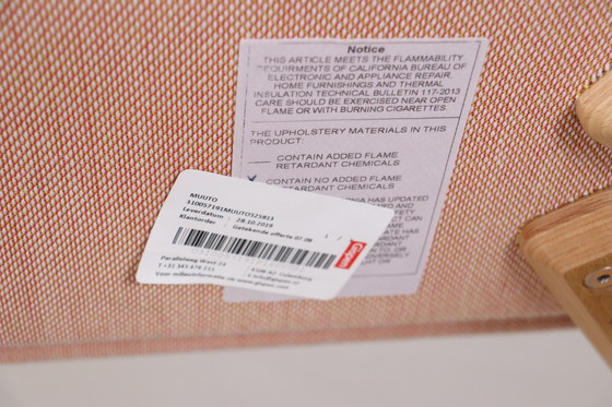 Image 1 of Muuto lounge chair pink