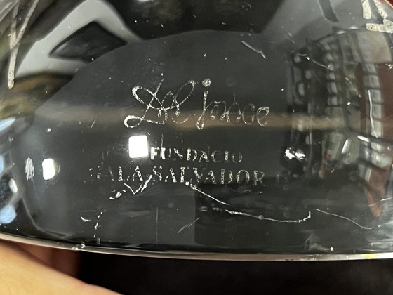 Image 1 of Salvador Dalí, presse-papier, Fundació Gala, zeefdruk met tekening en gesigneerd