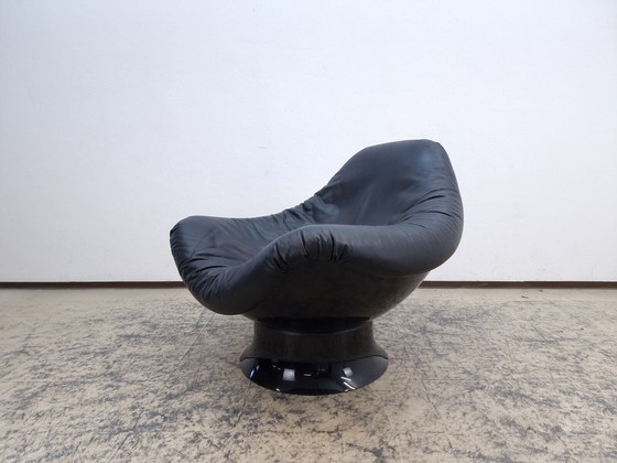 Image 1 of Mario Brunu Rodica Stoel Zeldzaamheid designer fauteuil echt leer fauteuil uniek stuk