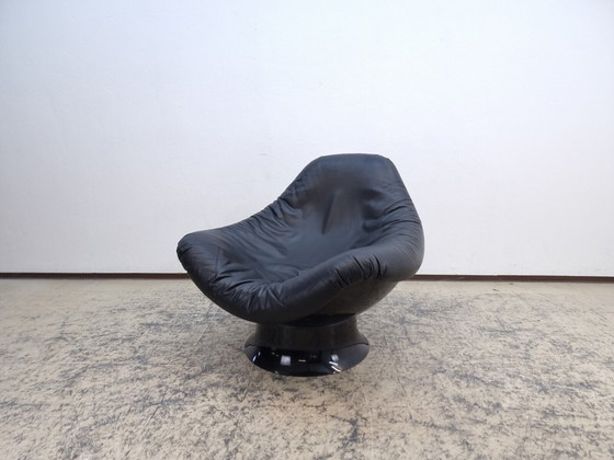 Image 1 of Mario Brunu Rodica Stoel Zeldzaamheid designer fauteuil echt leer fauteuil uniek stuk