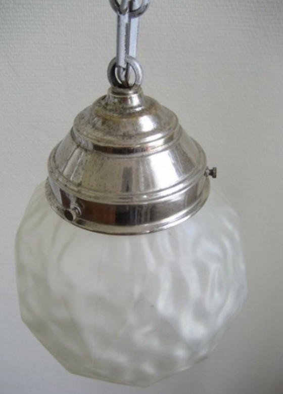 Image 1 of Art Deco hanglamp met matglazen bol