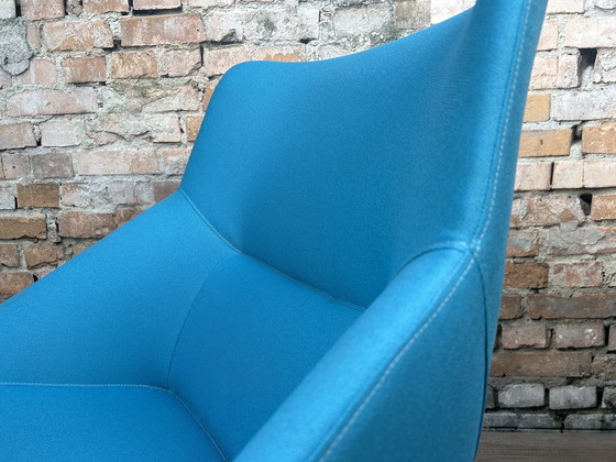 Image 1 of Forma 5 Bow blauw - fauteuil