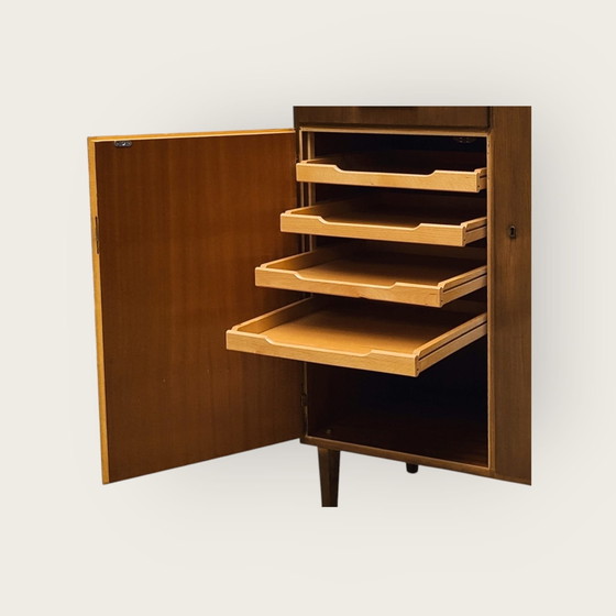 Image 1 of Mid Century Kast