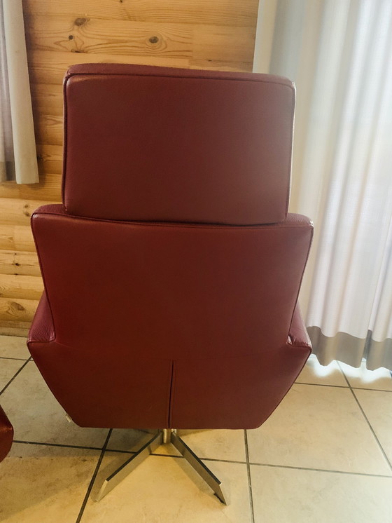 Image 1 of Extra Large Fauteuil & Hocker Van Bert Plantagie
