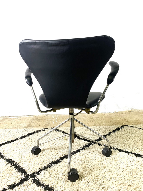 Image 1 of Bureaustoel "Seven" van Arne Jacobsen voor Fritz Hansen, Denemarken, jaren 1950