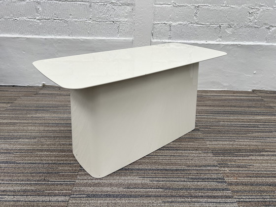 Image 1 of 1X Metal Side Tabel Vitra