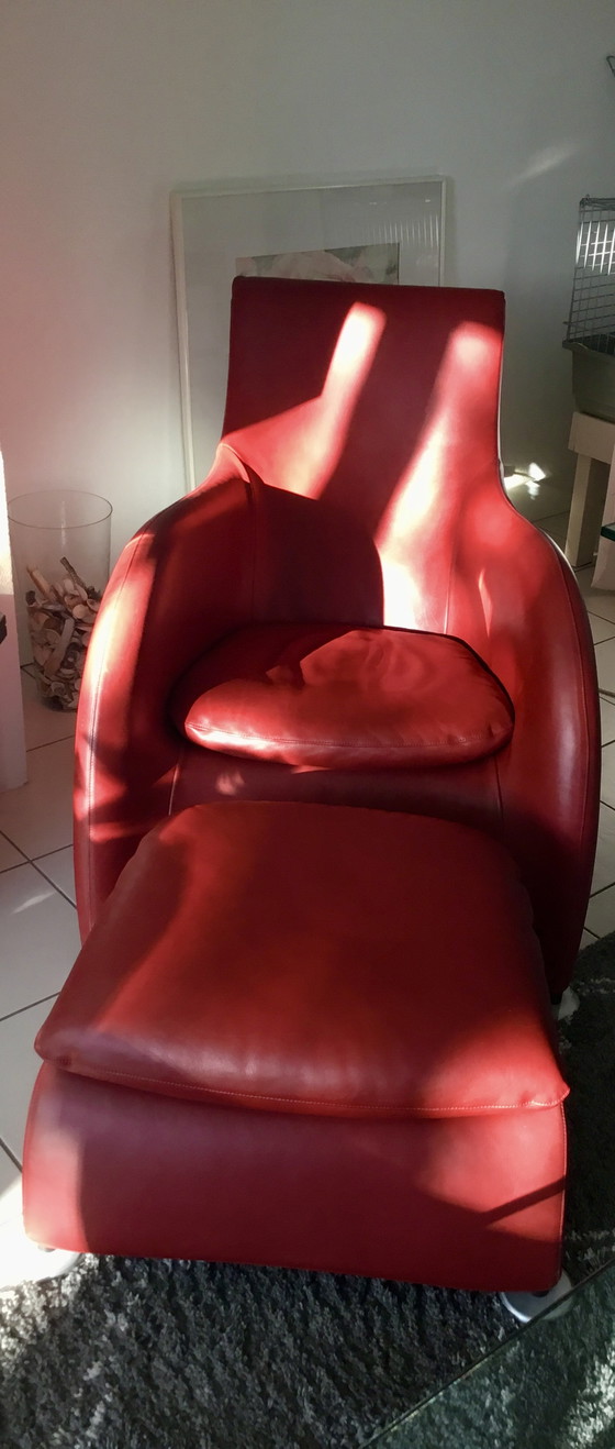 Image 1 of Montis fauteuil + hocker Gerard van den Berg