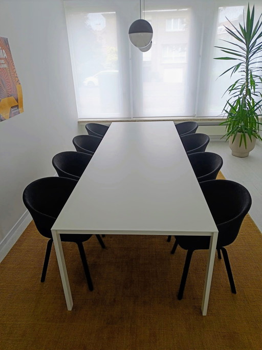 Zeer grote dun-k aluminium tafel Kristalia