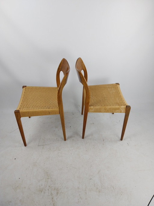 2 x niels otto muller eetkamerstoelen model 71. 1960's  