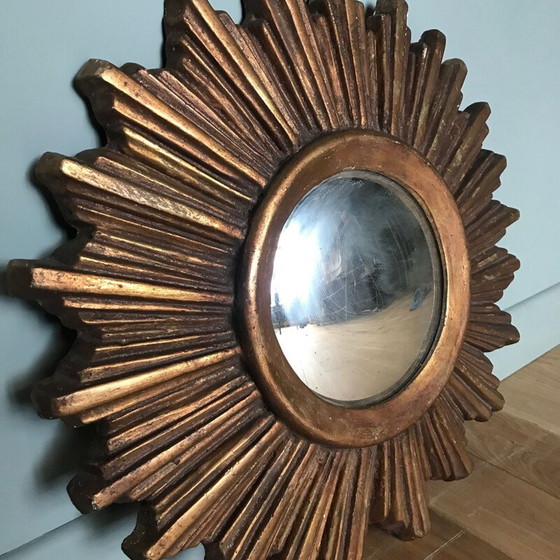 Image 1 of Vintage sunburst spiegel in verguld hout, 1950