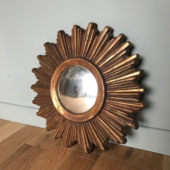 Image 1 of Vintage sunburst spiegel in verguld hout, 1950