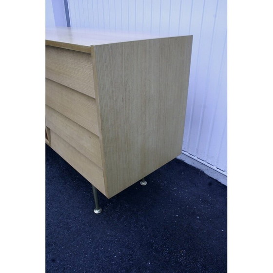 Image 1 of Vintage houten en messing dressoir