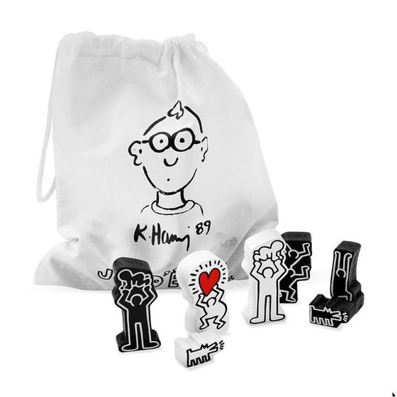 Image 1 of Keith Haring schaakspel decoratief object