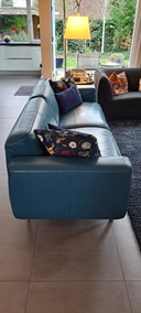 Pode Melloo bank blauw leer
