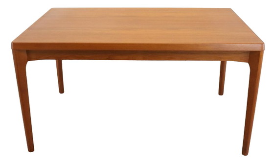 Image 1 of Henning Kjaernulf voor Velje verlengbare eettafel tafel vintage