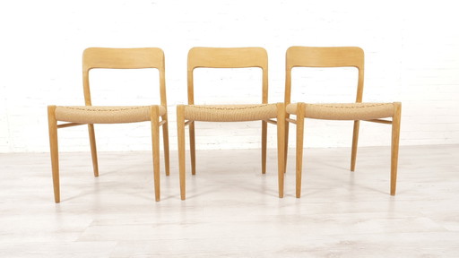 3X Eetkamerstoelen | Eiken | Niels Otto Moller | Model 75