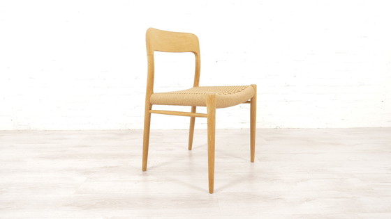 Image 1 of 3X Eetkamerstoelen | Eiken | Niels Otto Moller | Model 75