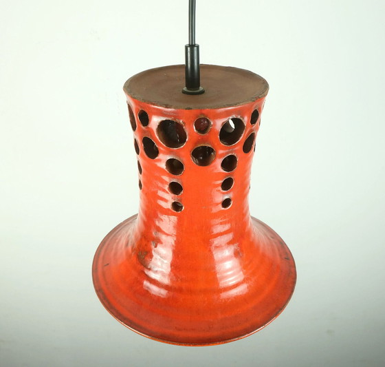 Image 1 of mid century hanglamp met oranje keramische kap 1970