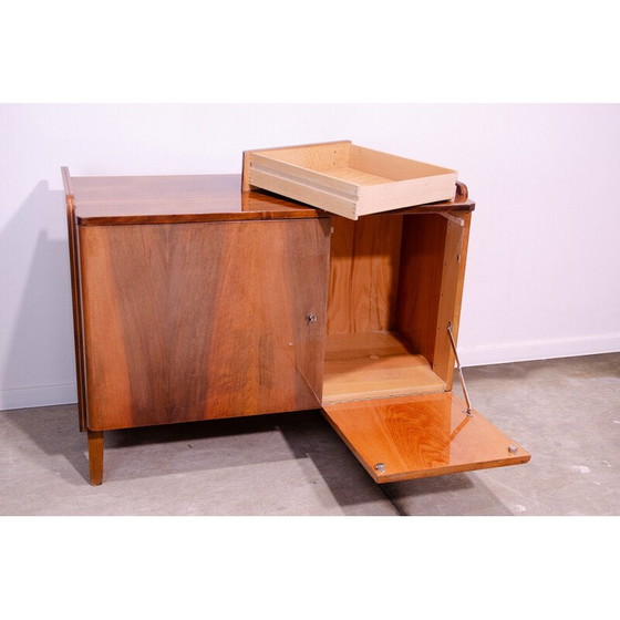 Image 1 of Vintage TV-meubel in walnootfineer en multiplex van František Jirák voor Tatra Nábytok, Tsjecho-Slowakije 1960
