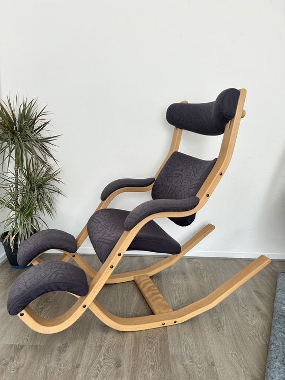 Image 1 of Stokke Varier Gravity Relax Stoel