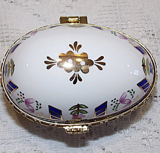 Image 1 of Fabergé stijl porseleinen ei