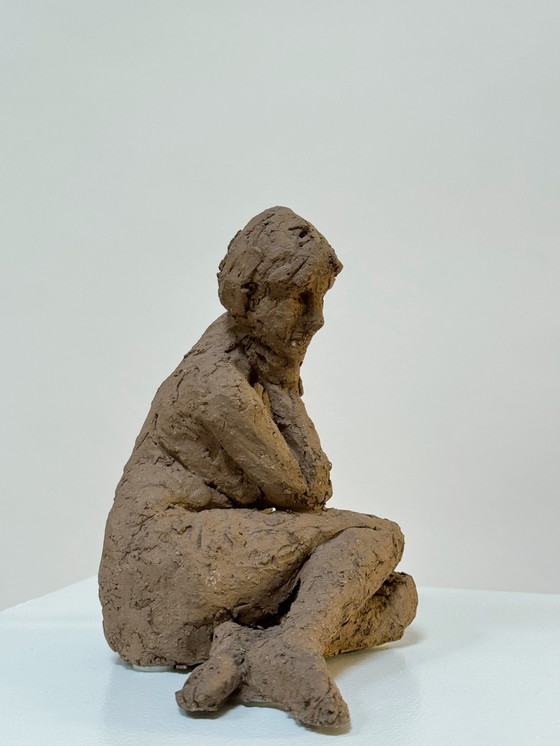 Image 1 of Terracotta sculptuur - Een naakte vrouw - Yolande Ide (1931)