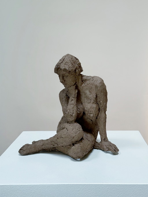 Terracotta sculptuur - Een naakte vrouw - Yolande Ide (1931)