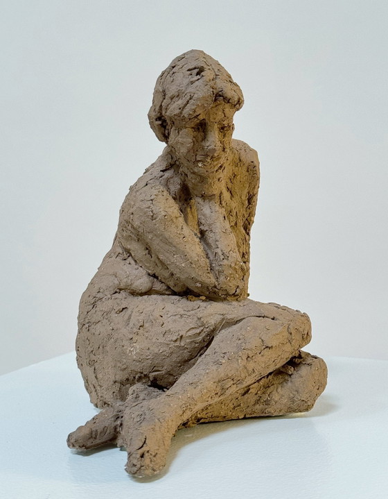 Image 1 of Terracotta sculptuur - Een naakte vrouw - Yolande Ide (1931)