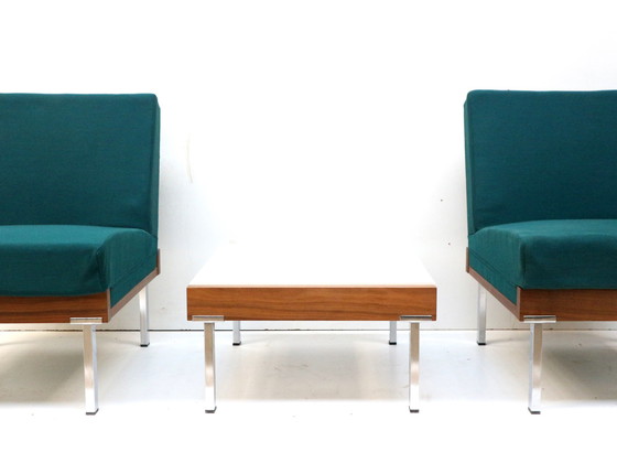 Image 1 of Set van 2 fauteuils en salontafel / modulaire bank gemaakt in de jaren '60