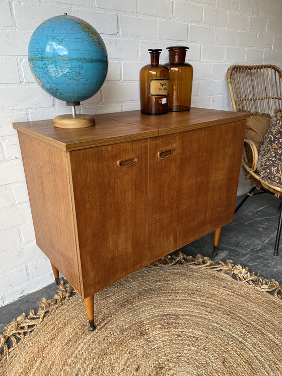 Image 1 of Vintage Dressoir