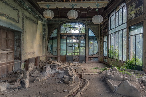 Jef Peeters  - Abandoned Green House