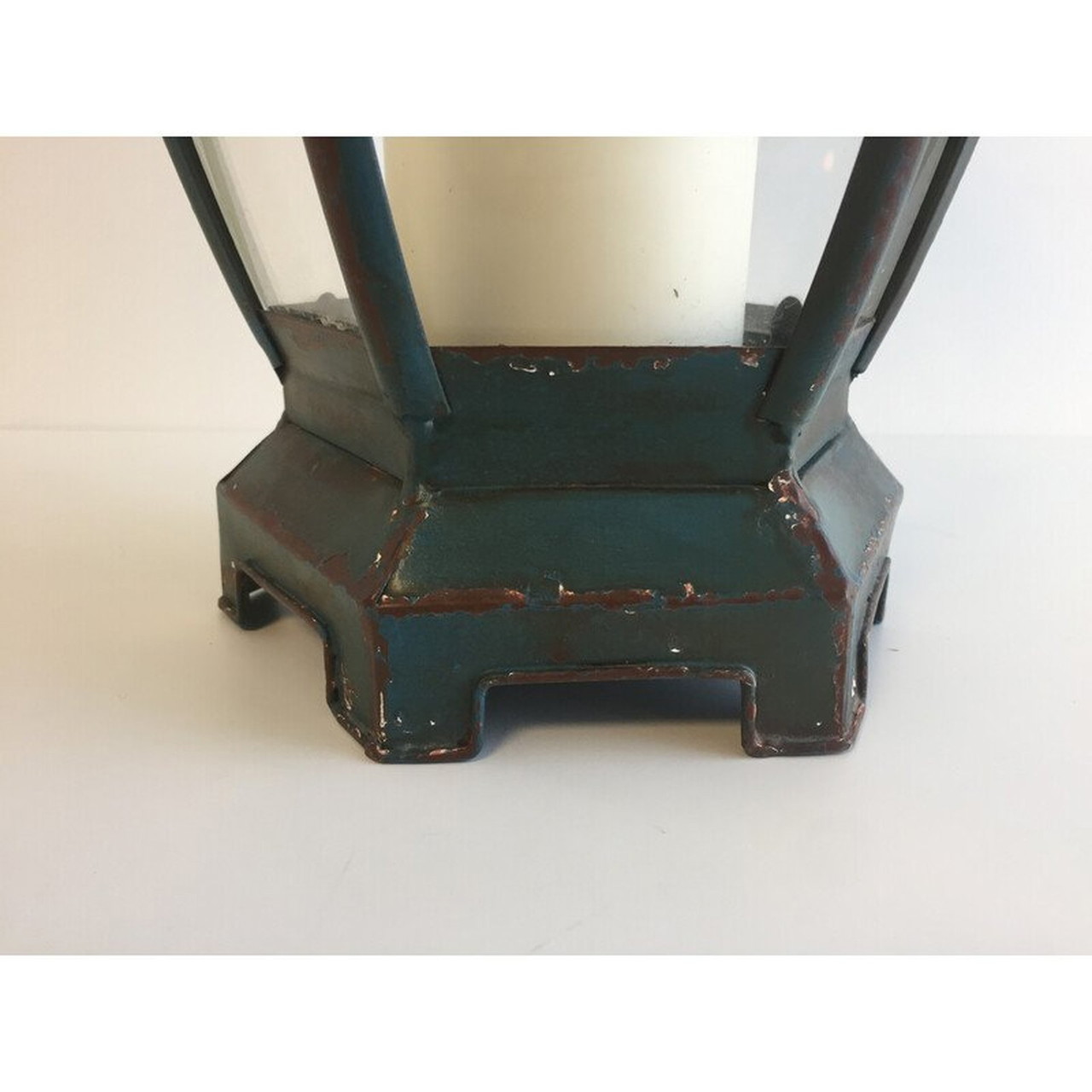 Vintage Art Decoratieve tafellantaarn in verouderd groen metaal | €79 |  Whoppah, image size:1280x1280