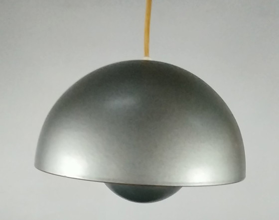 Image 1 of 3x Poulsen Flowerpot Vp1 hanglamp