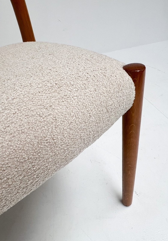 Image 1 of Set Opnieuw Gestoffeerde Model 84 Stoelen (2) van Niels Otto Møller, 1960's