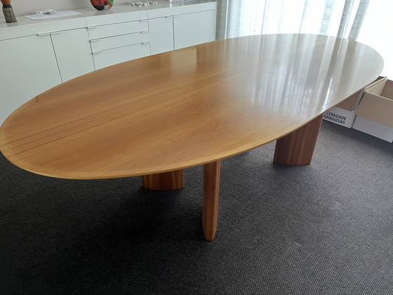 Image 1 of Arco Eetkamertafel En Leolux Stoelen