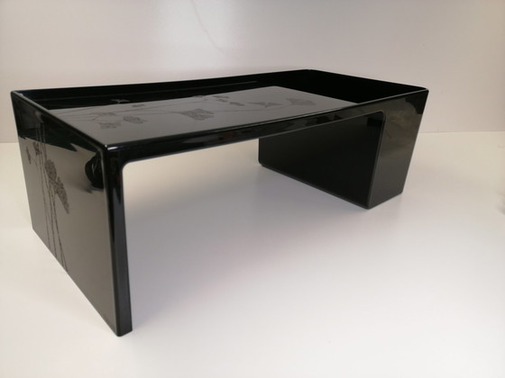 Image 1 of Kartell Usame salontafel