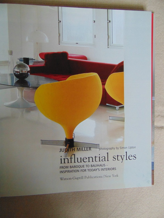 Image 1 of Judith Miller Influential styles boek