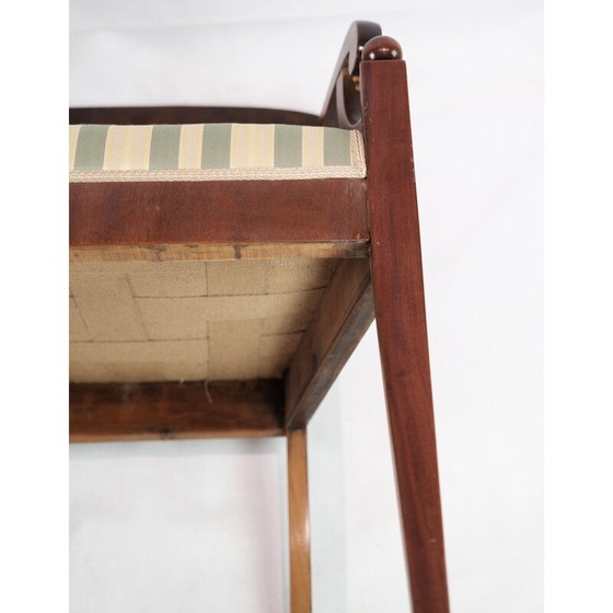 Image 1 of Vintage armstoel in mahonie met licht gestreepte stof, jaren 1840