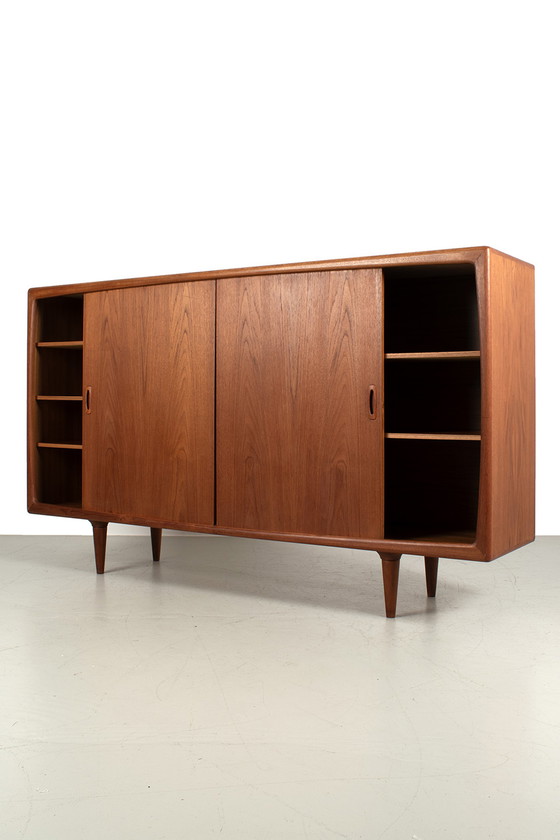 Image 1 of H.P. Hansen highboard 64442