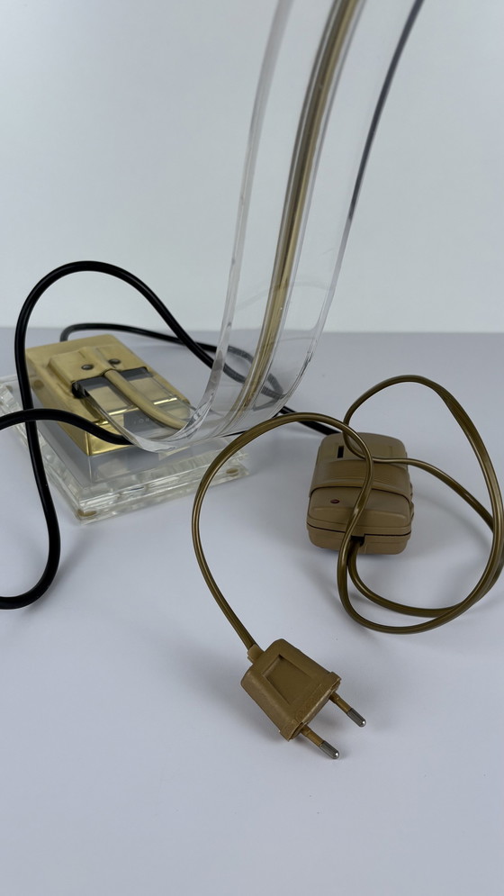 Image 1 of Vintage Plexiglass Slang Tafellamp Goud Lucite Cobra Messing