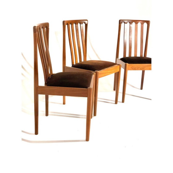 Image 1 of Set van 3 vintage stoelen van fluweel en eikenhout