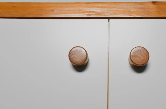 Image 1 of Dressoir 'Les Arcs' van Charlotte Perriand