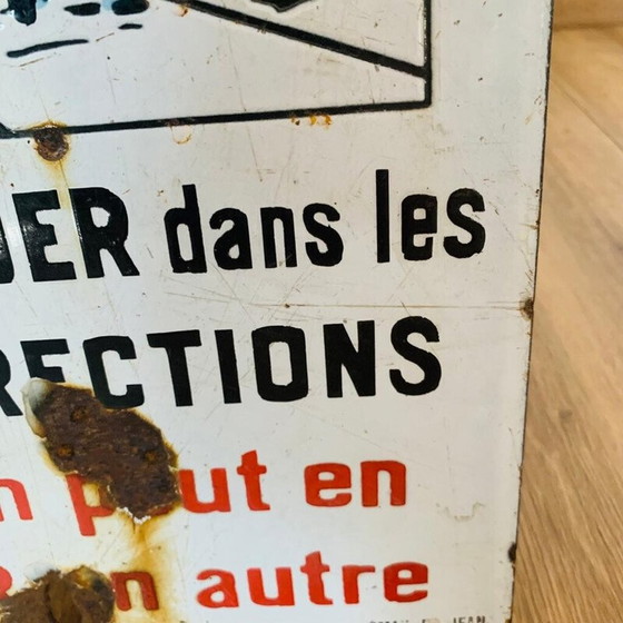 Image 1 of Vintage emaille bord "Steek een trein niet over kan een andere trein verbergen", 1930