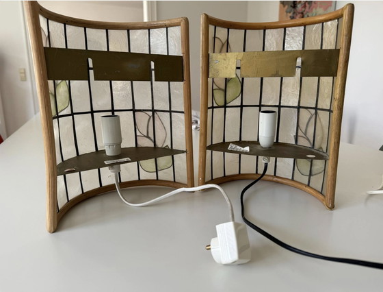 Image 1 of Paar Zweedse Vintage Tiffany / Bamboe Stijl Zeeschelp Wandconussen , Handgemaakt, Sjömarkens Armatur