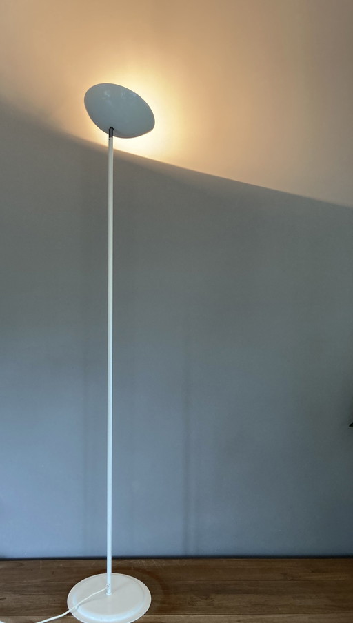 Postmoderne Minimalistische Italiaanse Vloerlamp